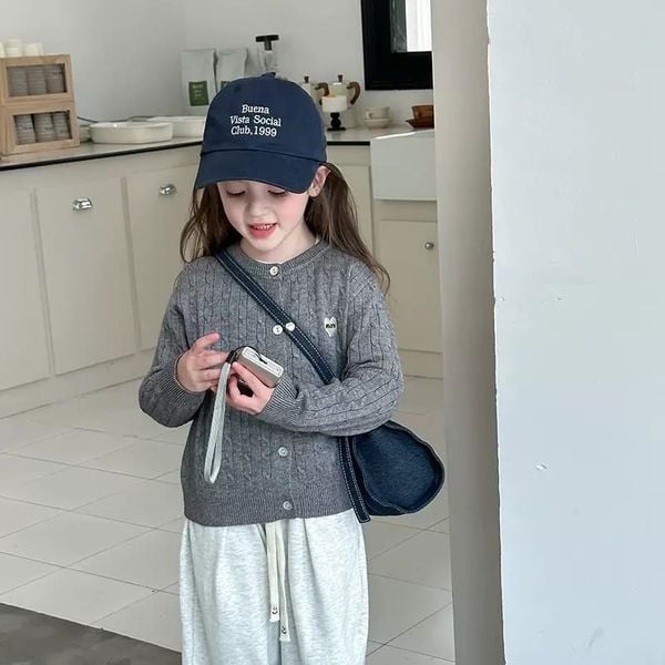 24Y159 - Cardigan len AMBB ngực thêu tim MORE nhiều màu cho bé size 90 - 170