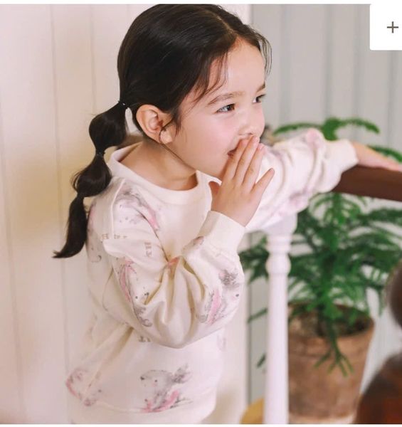 ABG27 - Áo nỉ da cá Toto Heros màu trắng hình thỏ size 120 - 150