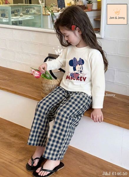 JJ 6146 - Bộ Jam & Jenny áo dài tay in mickey + quần kẻ 6-12y