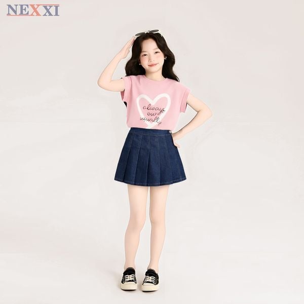 2512.2 - Chân váy jean xếp ly nút gỗ Nexxi size 3-14y