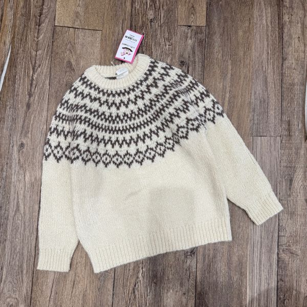 ABG30 - Áo len màu kem thổ cẩm cho bé size 2-6y