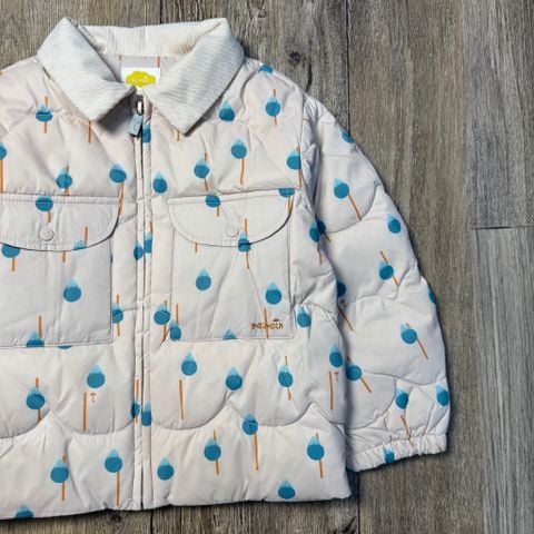 AK48 - Áo khoác lông vũ MM màu be cổ bẻ in hình cây xanh cho bé size 90-120