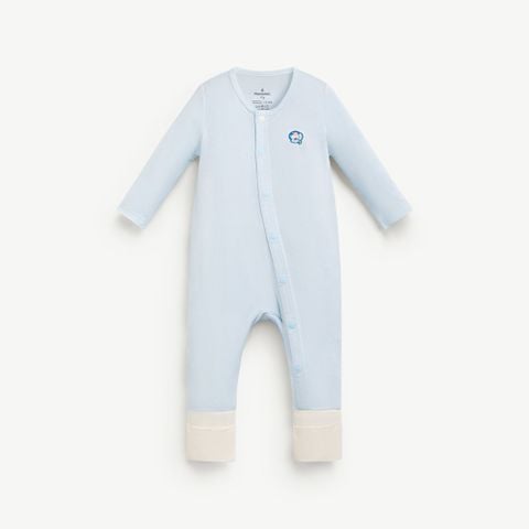  Bộ liền tay có tất dáng ôm bé trai 