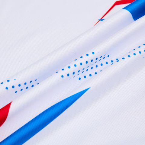 Thiết kế và sản xuất theo yêu cầu Áo polo thể thao Pickleball & Tennis cổ polo tay ngắn họa tiết in thăng hoa trắng phối xanh lá vải pha Polyester-Spandex co giãn 4 chiều OEM/ODM MOQ thấp