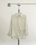  Desi Asymmetric Hem Shirt 