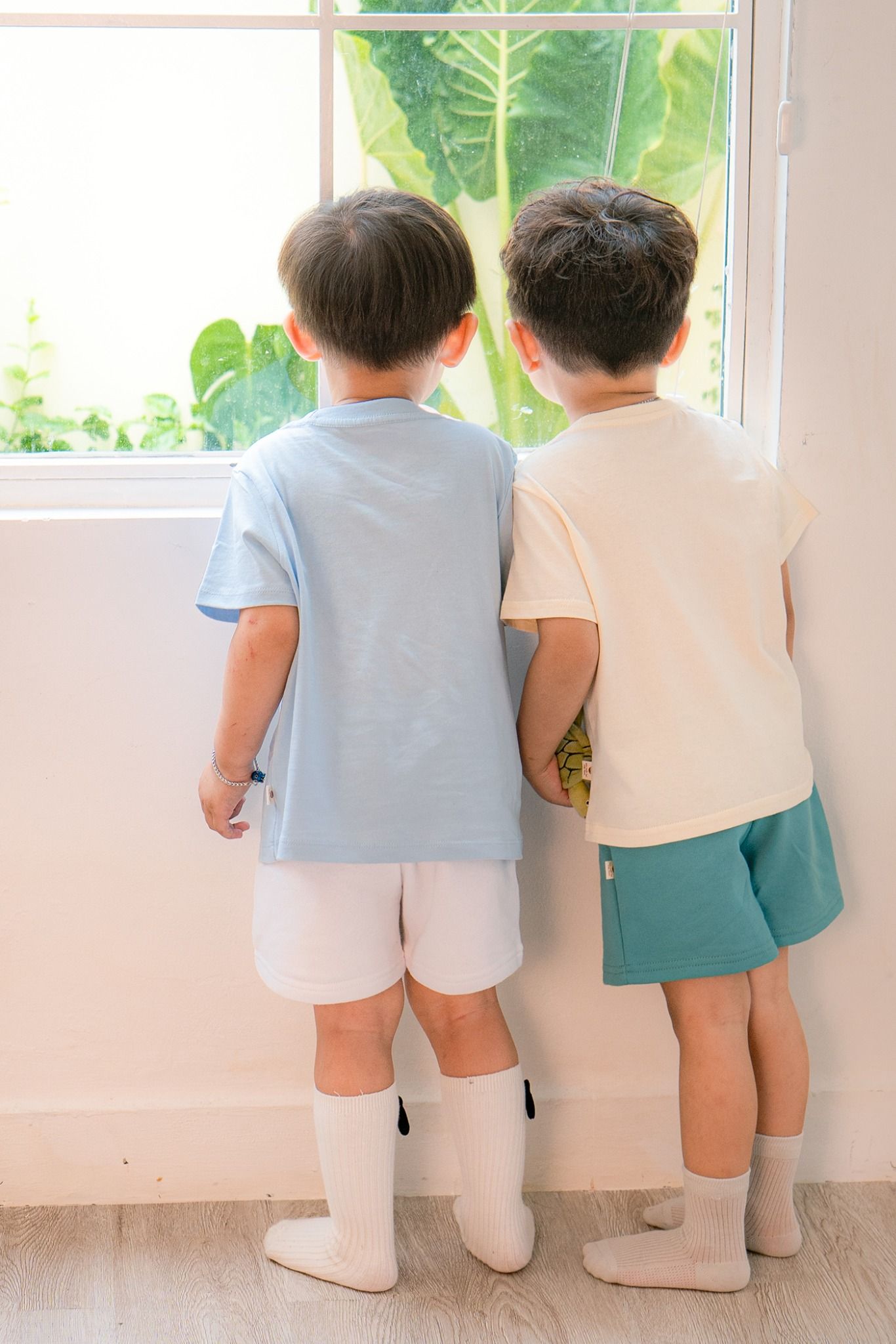 Quần short trơn thun cotton da cá cho bé