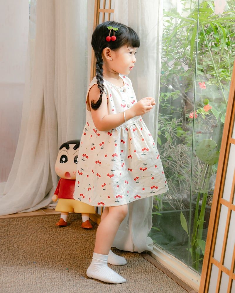 Đầm linen cherry bé gái