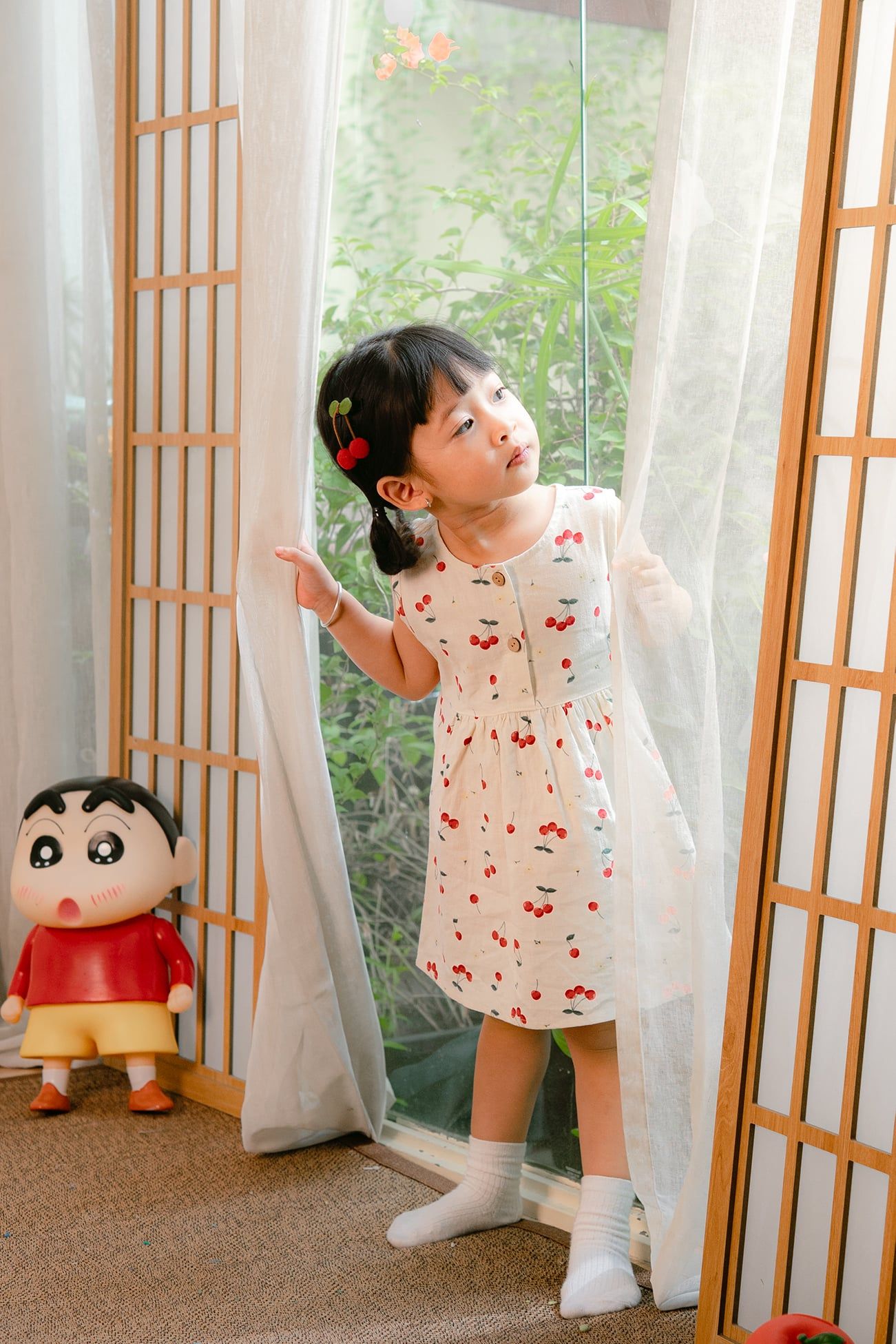 Đầm linen cherry bé gái