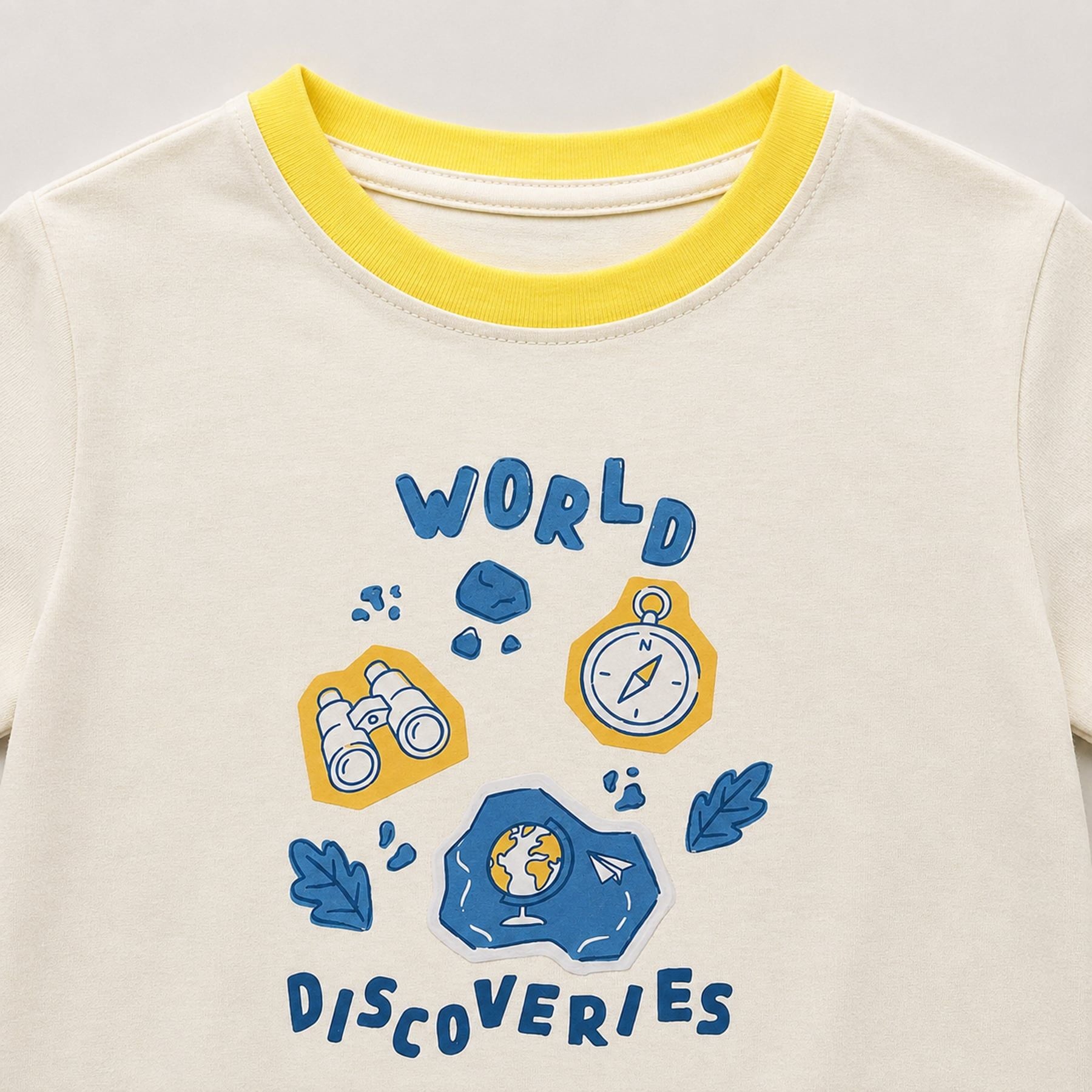 Áo thun tay ngắn in hình World Discoveries