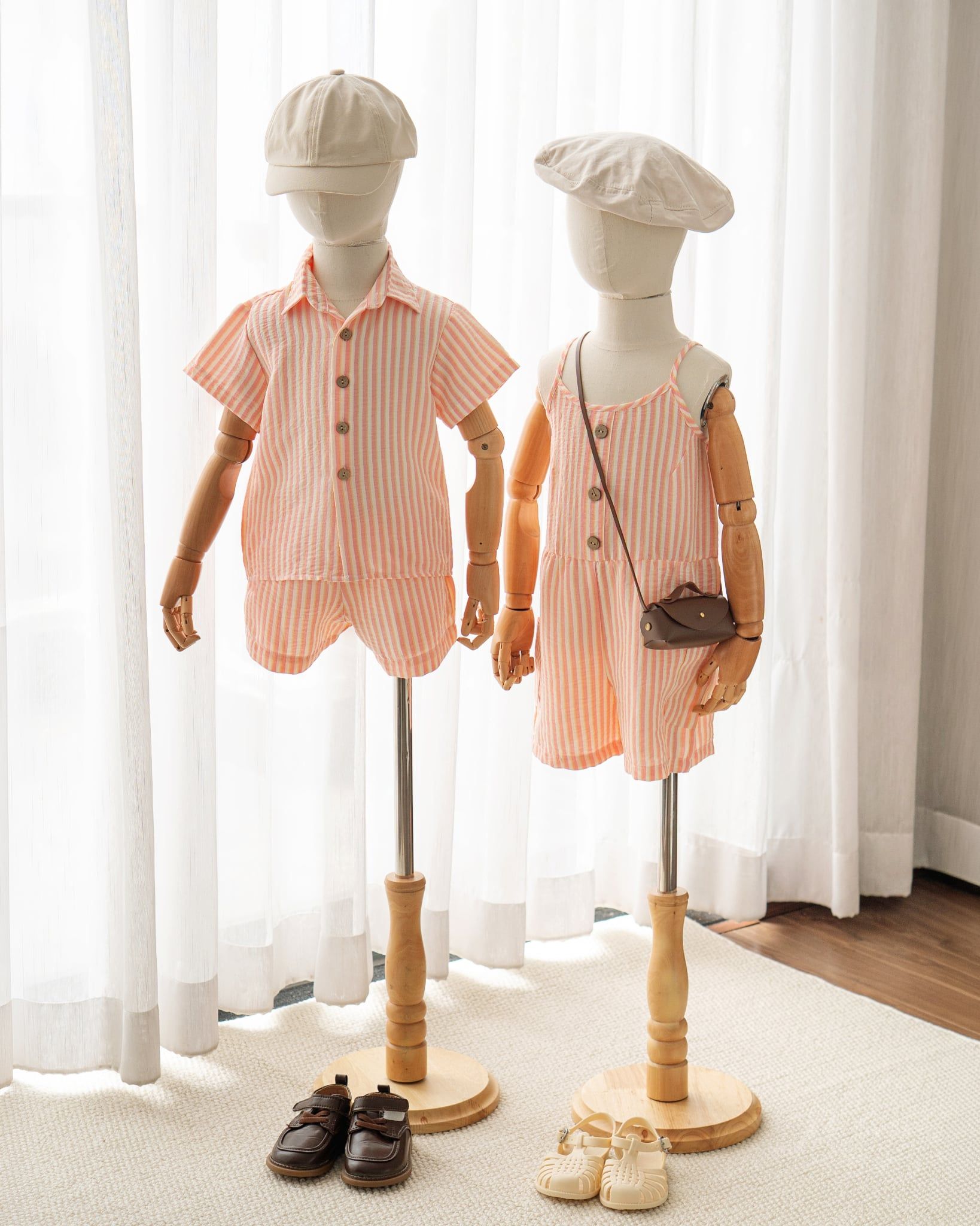  Set sơ mi tay ngắn quần short sọc vải đũi bé trai bé gái À Ú 