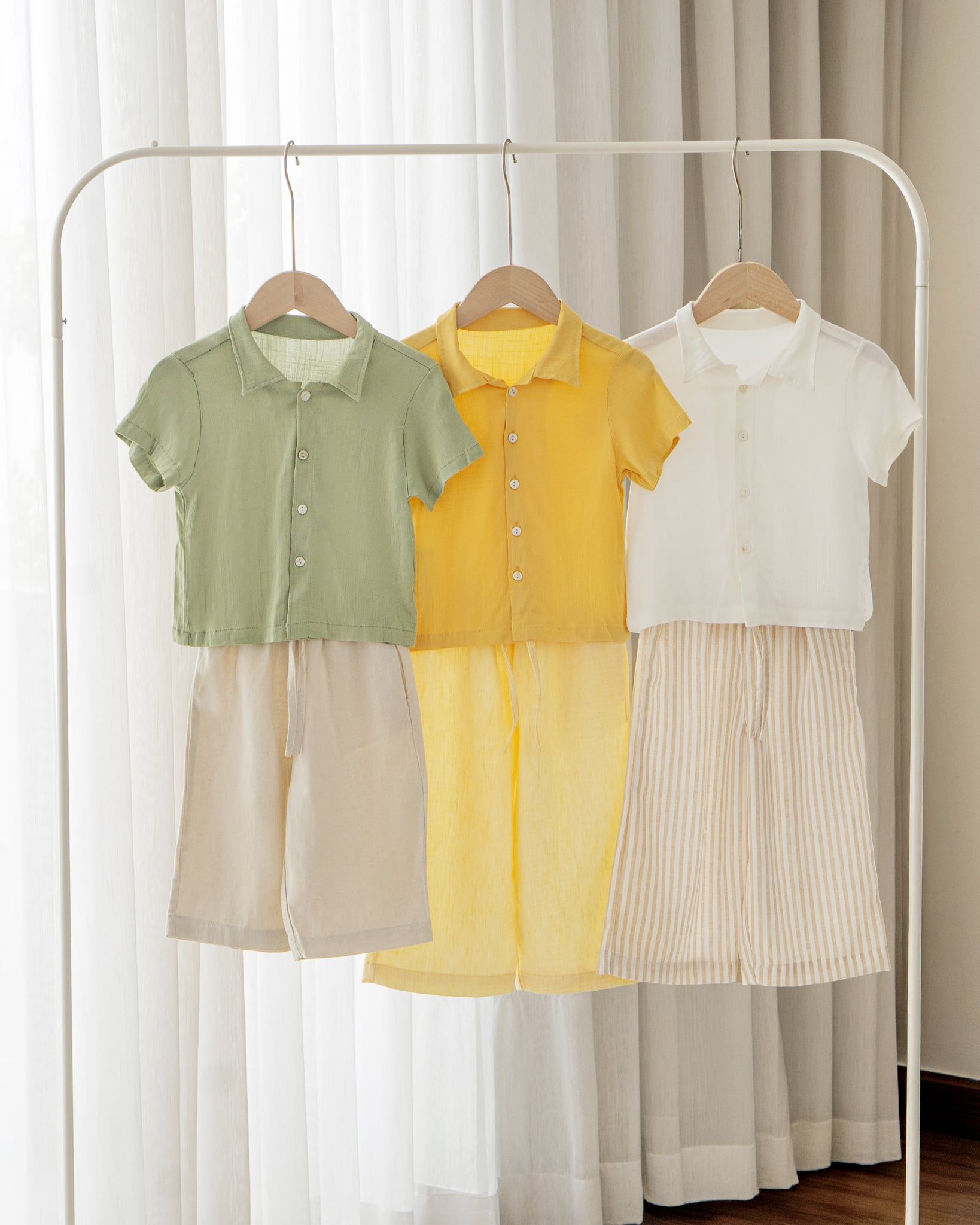 Áo somi tay ngắn linen trơn