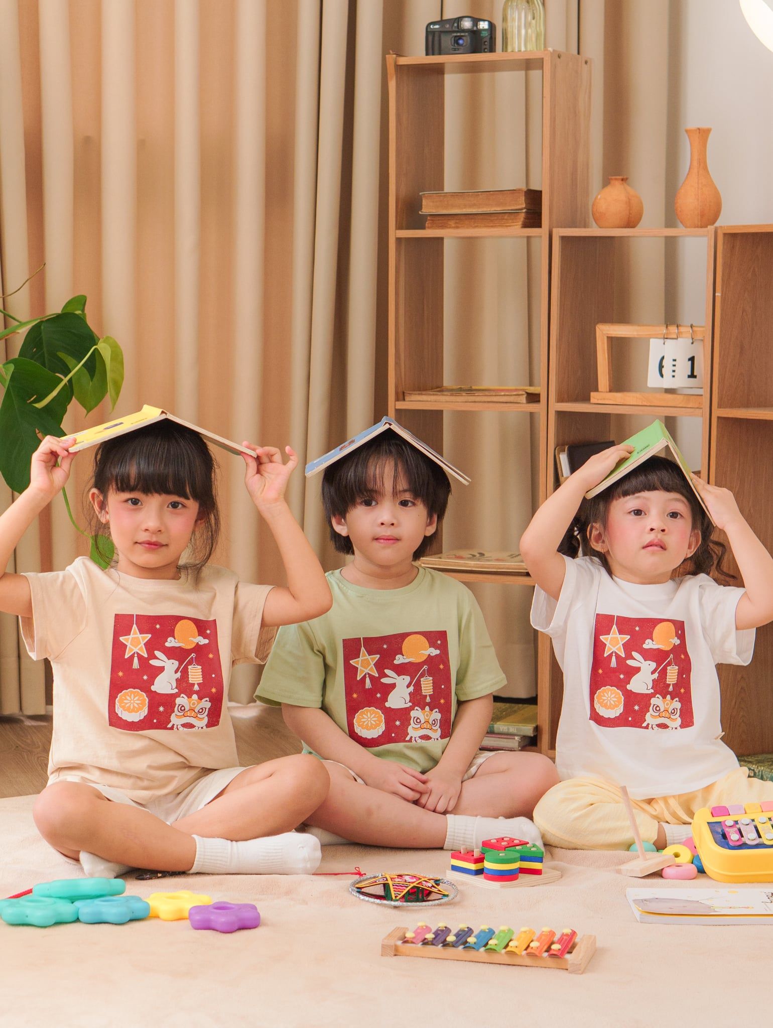 Áo thun tay ngắn in hình Thỏ rước đèn Trung Thu À Ú