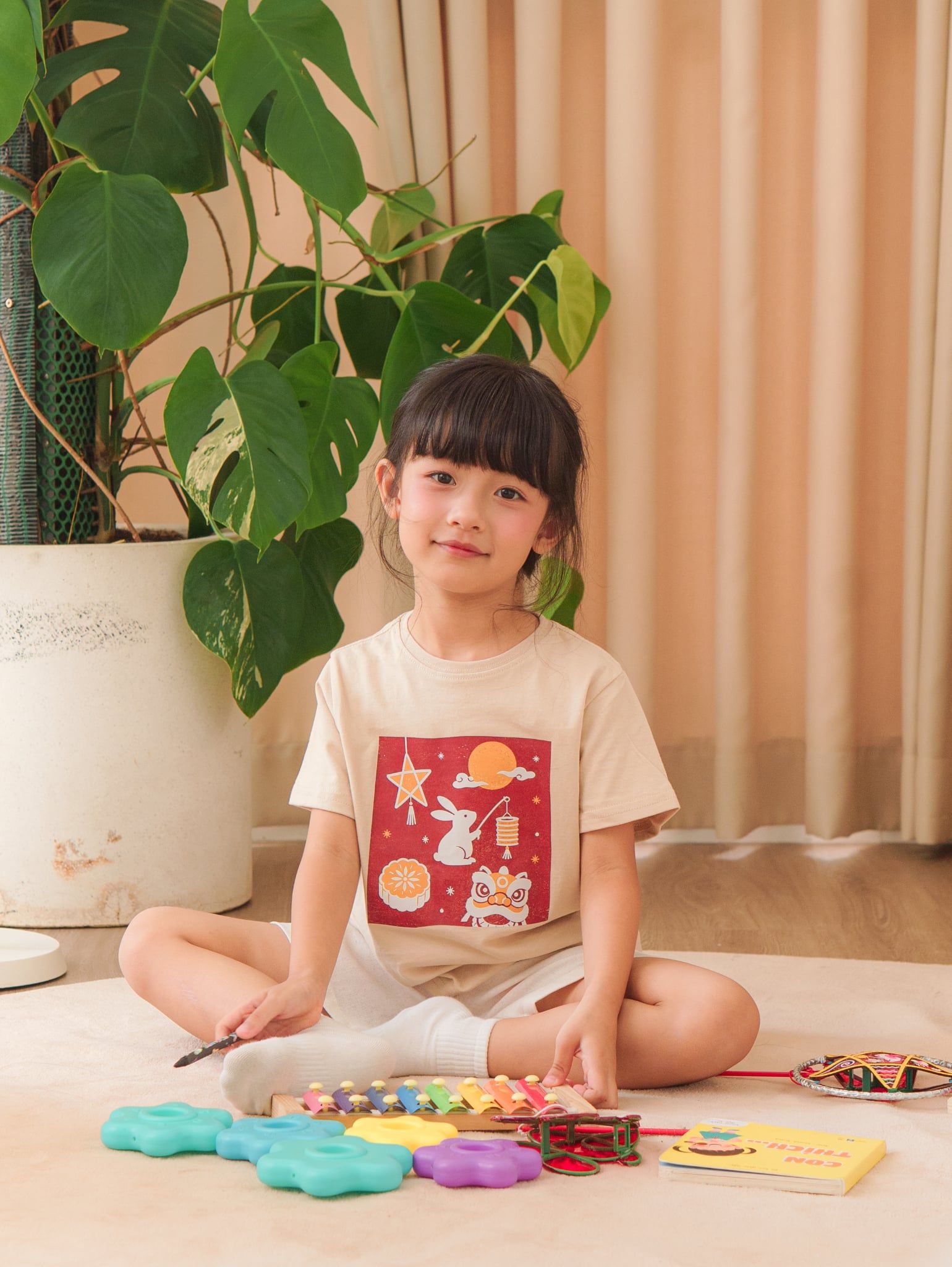 Áo thun tay ngắn in hình Thỏ rước đèn Trung Thu À Ú