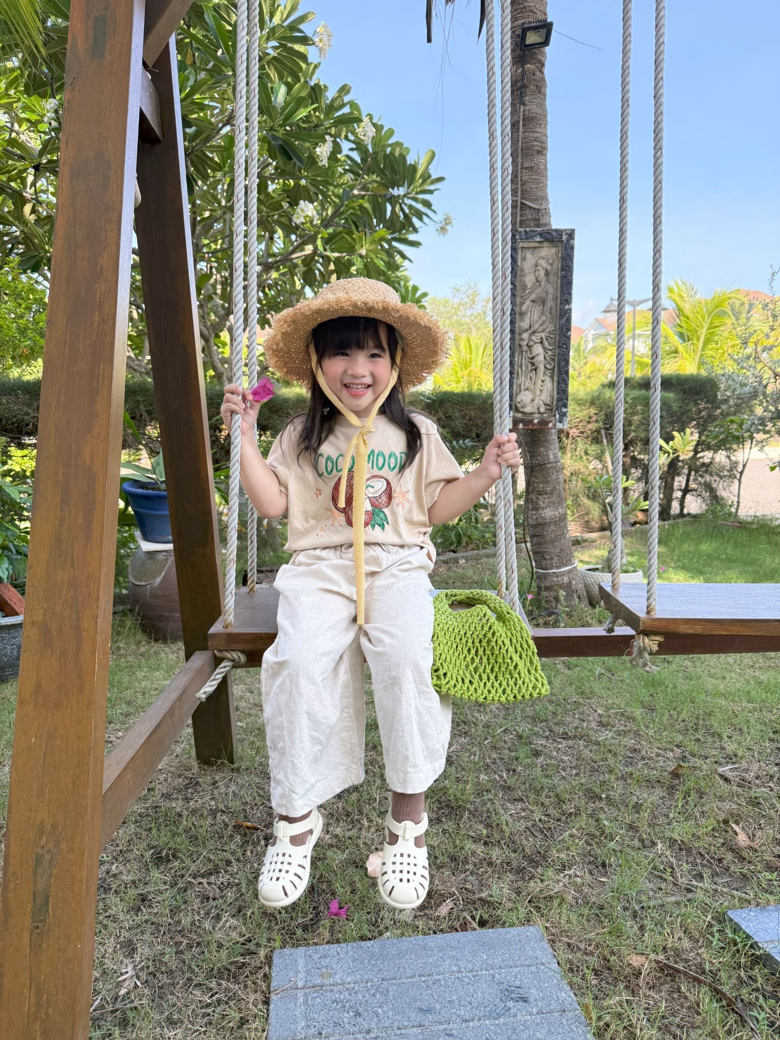 Áo thun tay ngắn in hình trái dừa cho bé trai bé gái À Ú