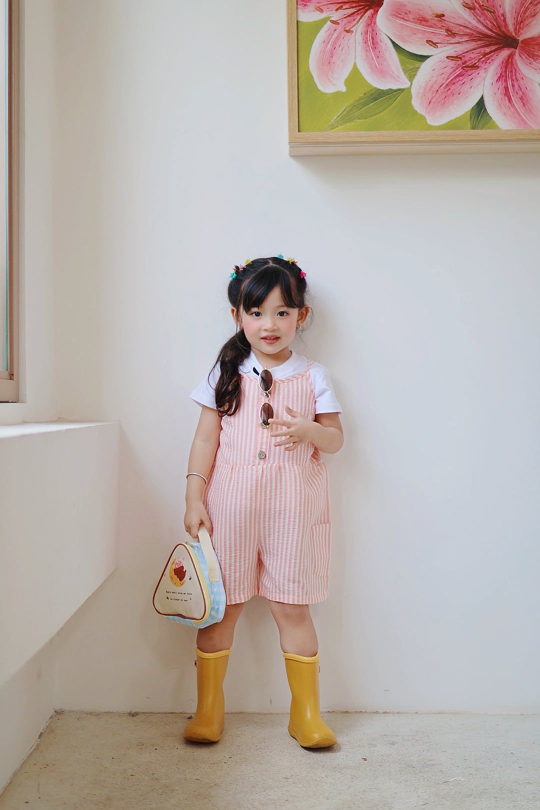 Jumpsuit bé gái sọc vải đũi bé gái À Ú