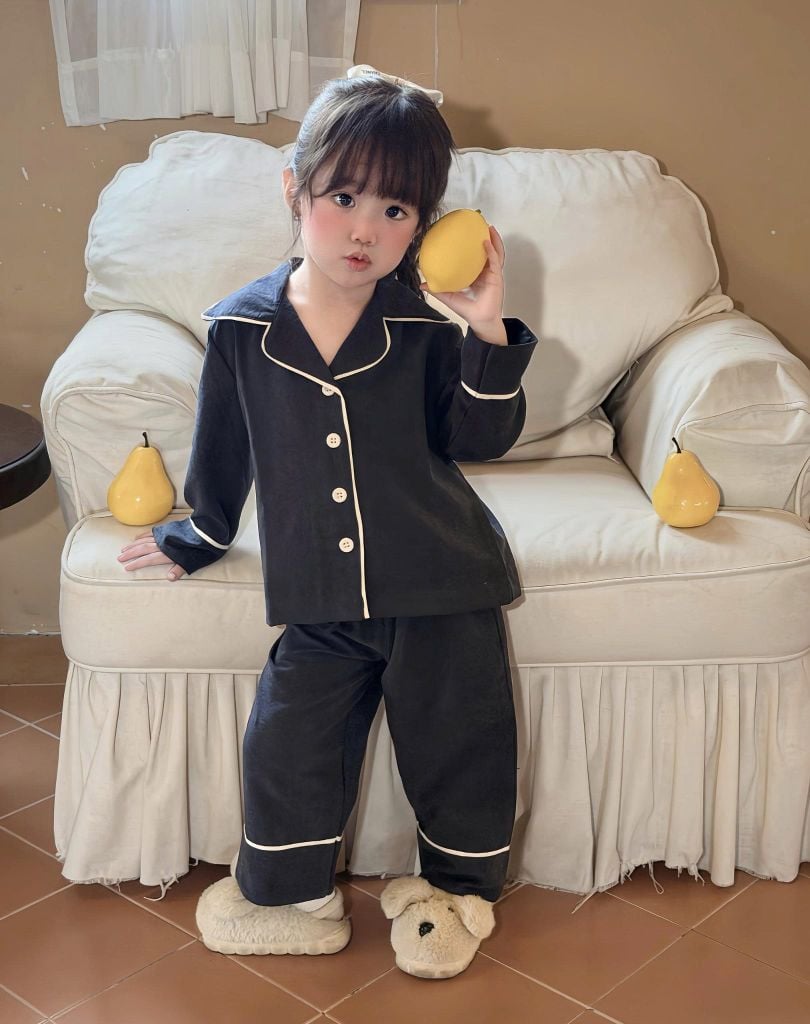  YÊU THƯƠNG - KID2607S09 