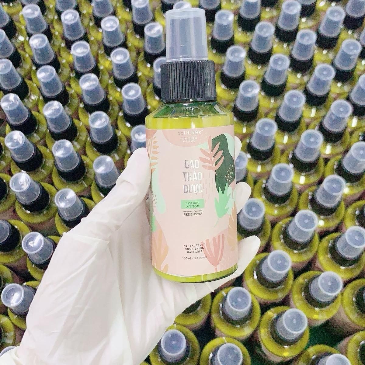  soHERBs - Xịt Tóc Cao Thảo Dược - Tặng Combo Gội Xả Mini Cao Thảo Dược 