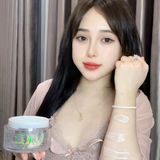  Combo Sữa Tắm LUX 250ml + Kem LUX Tinh Chất Ngày 280ml [Quà Tặng: 1 Combo Gội Xả Cao Thảo Dược Mini + 1 Bông Tắm + 1 Scrub] Hỗ Trợ Giảm Mụn Lưng, Dưỡng Sáng Da Đều Màu 
