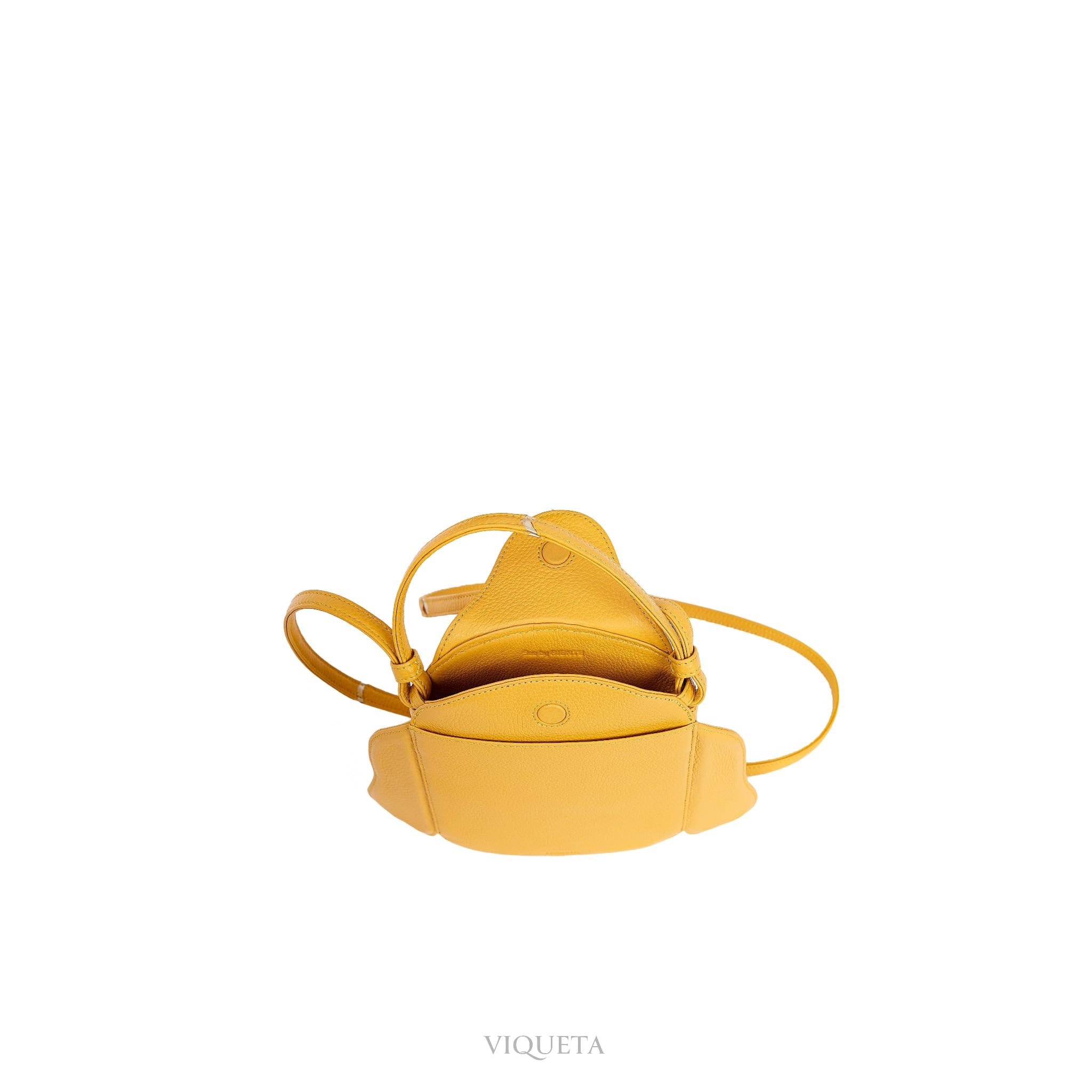 PUPPY-YELLOW