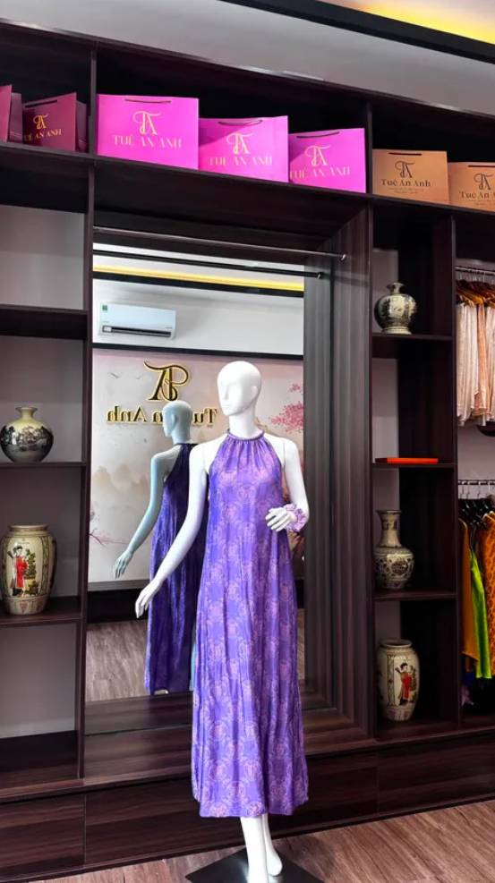 Đầm yếm tím đậm