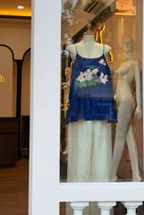 Áo Gấm Xanh Dương Thêu Hoa