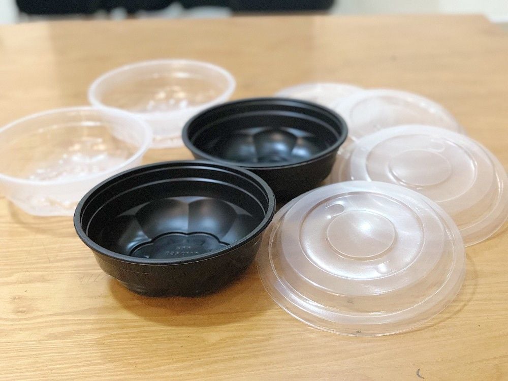  Tô 170x73 PP Trong (1000ml)
Đậy chung nắp tô bông mai 