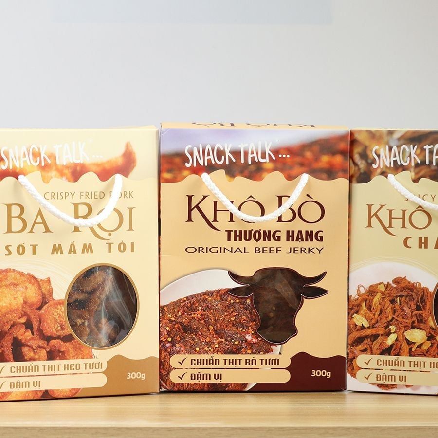  Khô bò miếng thượng hạng SNACK TALK hộp 300g 
