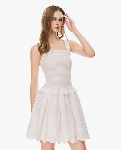  GIGI - Đầm hai dây mini cổ vuông phối ren 