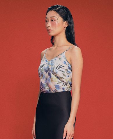  GIGI - Áo hai dây nữ cổ V in hoạ tiết hoa thời trang 