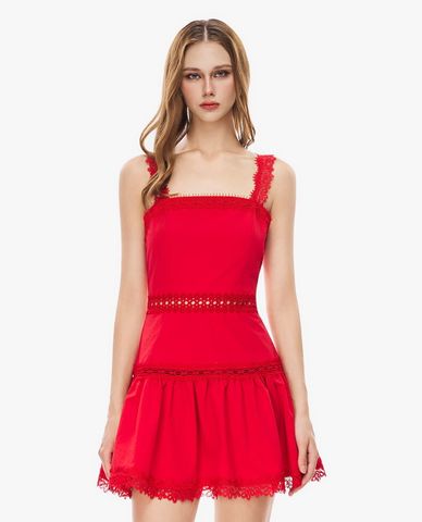  GIGI - Đầm hai dây mini cổ vuông phối ren 