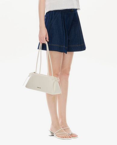  GIGI - Quần shorts jeans nữ ống rộng xếp ly 