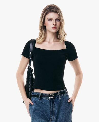  GIGI - Áo thun nữ cổ vuông tay ngắn phom ôm 