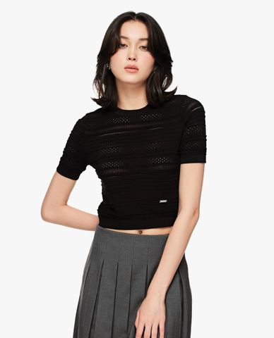  GIGI - Áo kiểu nữ cổ tròn tay ngắn phom ôm 