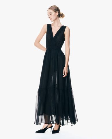  GIGI - Đầm sát nách maxi cổ V viền ren xếp tầng 