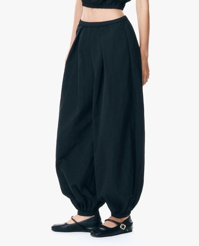 GIGI - Quần jogger nữ ống phồng lưng thun 