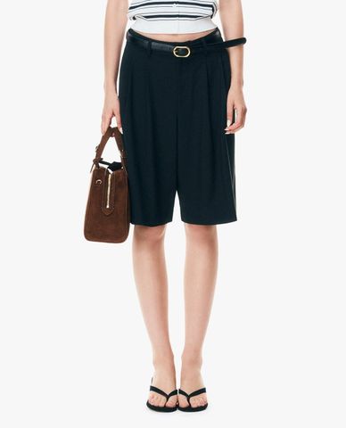  GIGI - Quần short nữ ngang gối ống rộng xếp li 