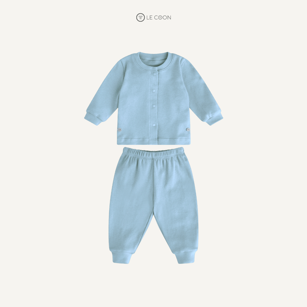  Bộ đồ cổ bo cúc bấm giữa - Màu Xanh biển nhạt 