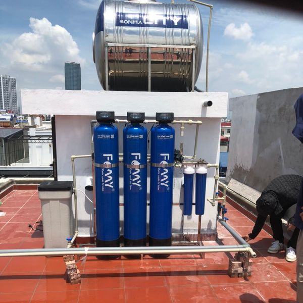 Bộ Lọc Tổng Famy - Model LT033A - Tự Động Sục Rửa Vật Liệu Lọc