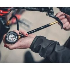 Bơm phuộc hơi Shock Drive
