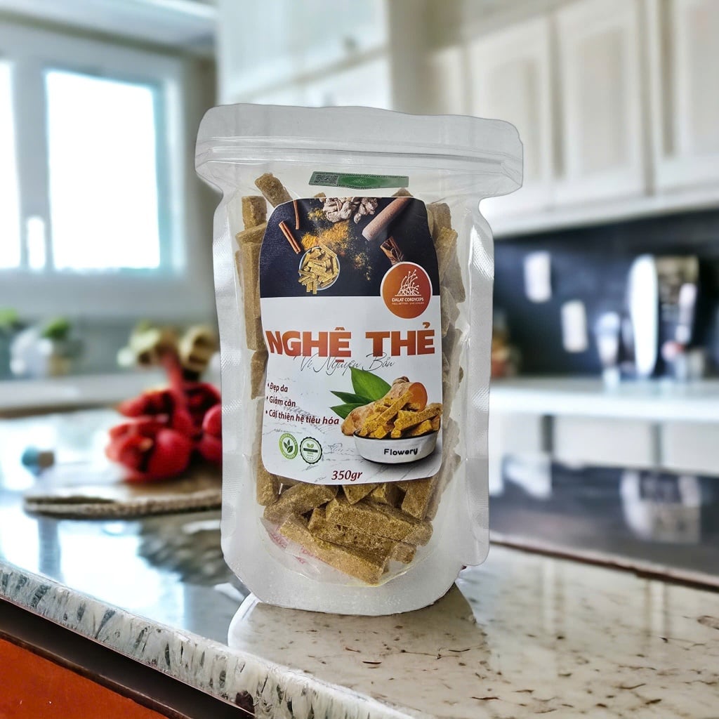 Nghệ thẻ phấn hoa mật ong Dalat Cordyceps