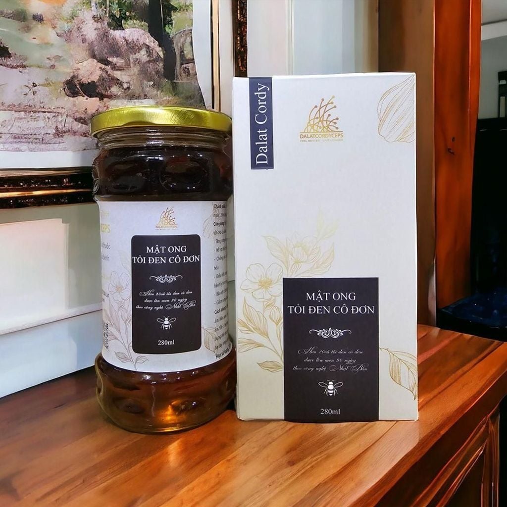 Mật ong ngâm tỏi đen lý sơn - Hộp cao cấp