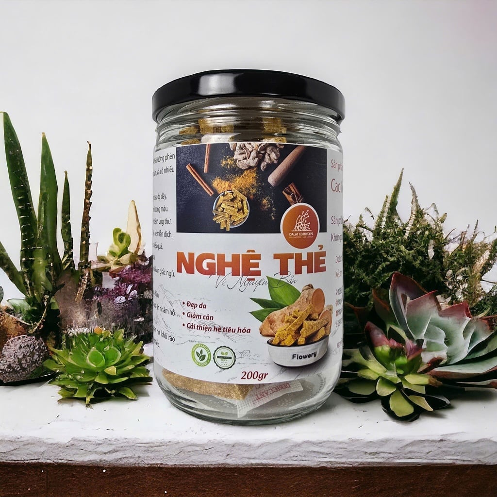 Nghệ thẻ phấn hoa mật ong Dalat Cordyceps