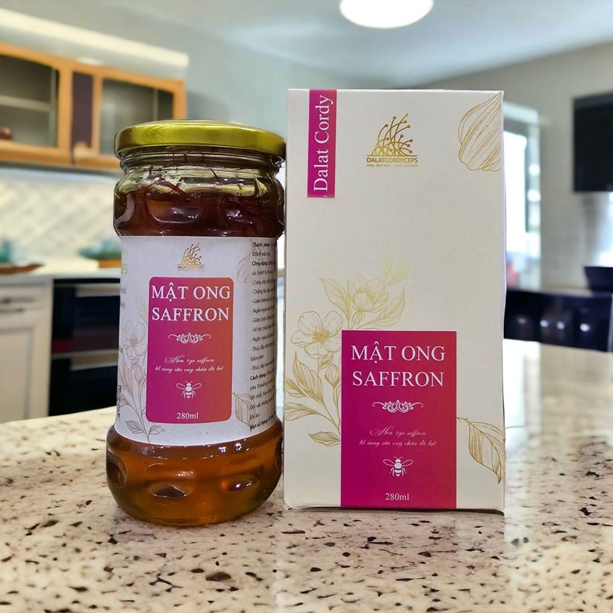 Mật ong ngâm saffron Tây á, bổ sung sưɑ~ ong chúa - Hộp cao cấp