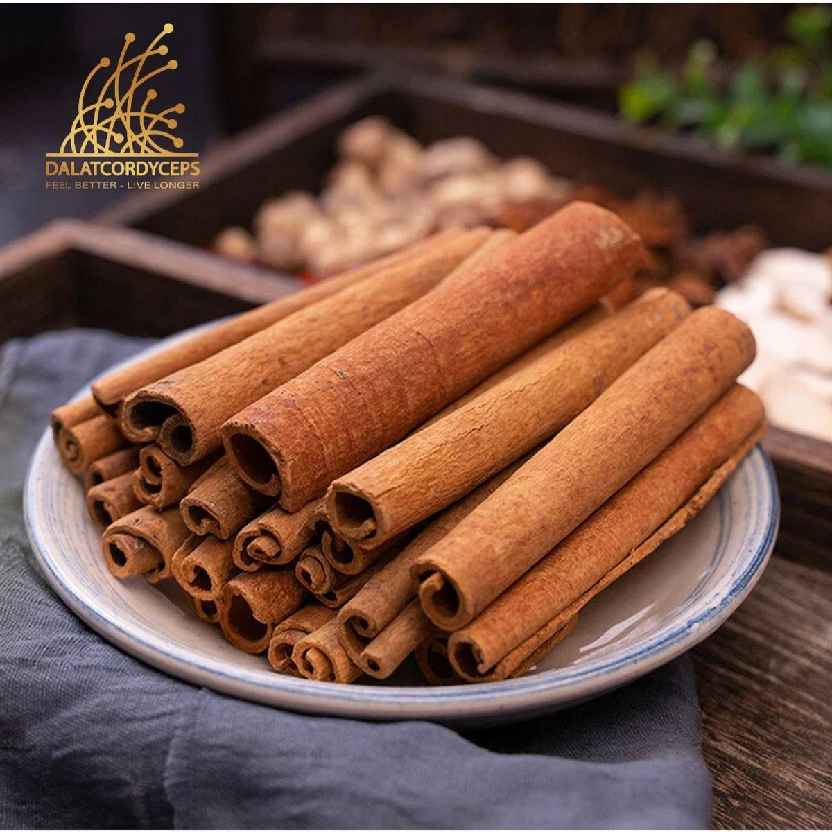 Quế thanh cạo vỏ sạch sẻ, quế điếu sấy khô - Dalat Cordyceps - túi 600gr