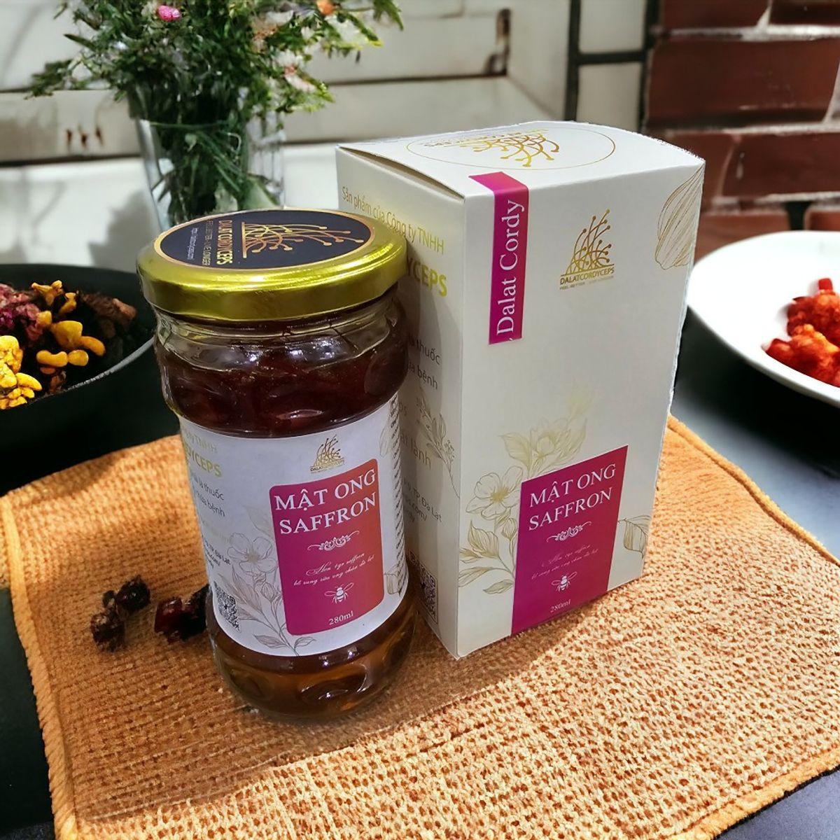 Mật ong ngâm saffron Tây á, bổ sung sưɑ~ ong chúa - Hộp cao cấp