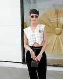  Ivory GoldLined Tweed Vest Áo Trắng Ghile+HOA GOLD A9622 