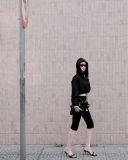  Black Capri Chain Pants  QUẦN ĐEN LỬNG+XÍCH ĐEN VÀNG     Q9596 