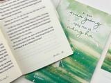  Sách - Đi Qua Mưa Giông Ngày Mai Là Nắng Hạ 