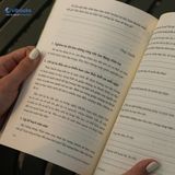  Sách - Phía Cuối Con Đường, Hoa Đang Nở 