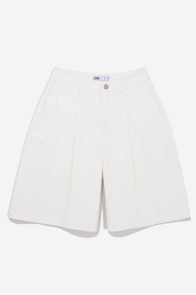 QUẦN SHORT JEAN ỐNG CONG BASIC - Trắng